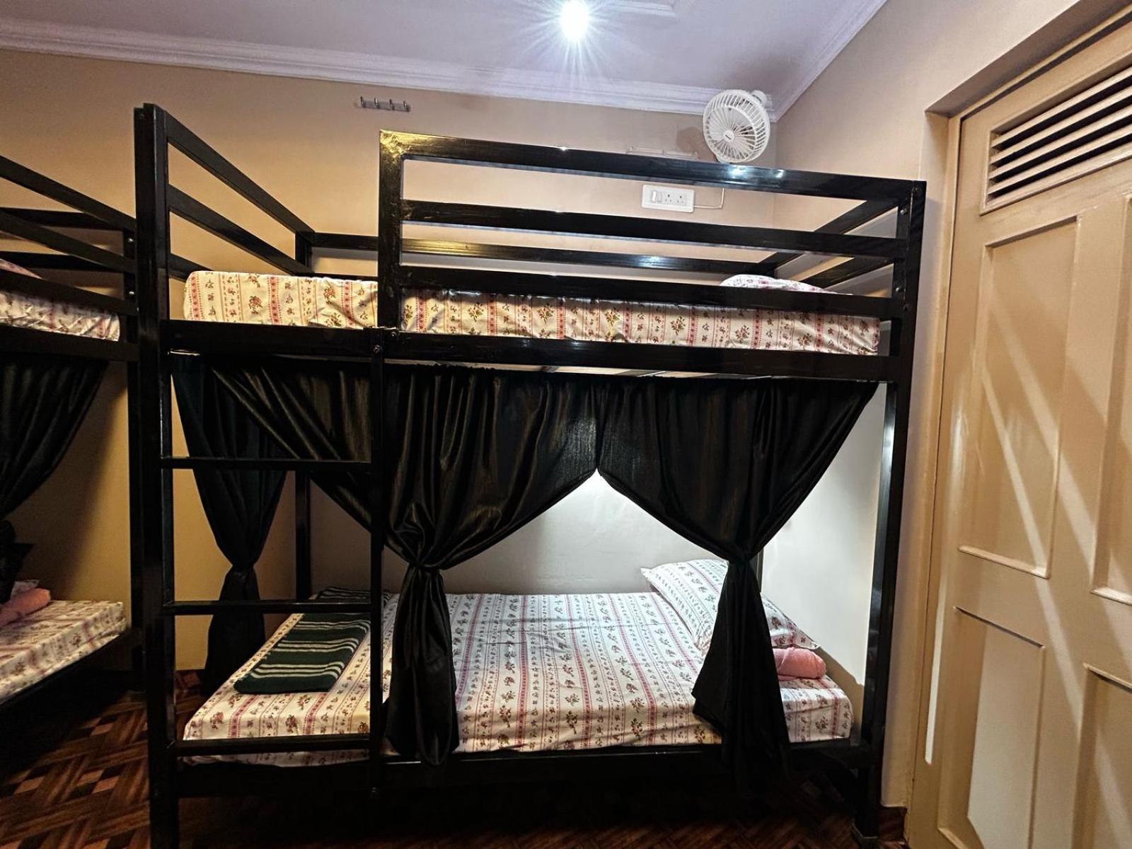 Srea Homestead Hostel *